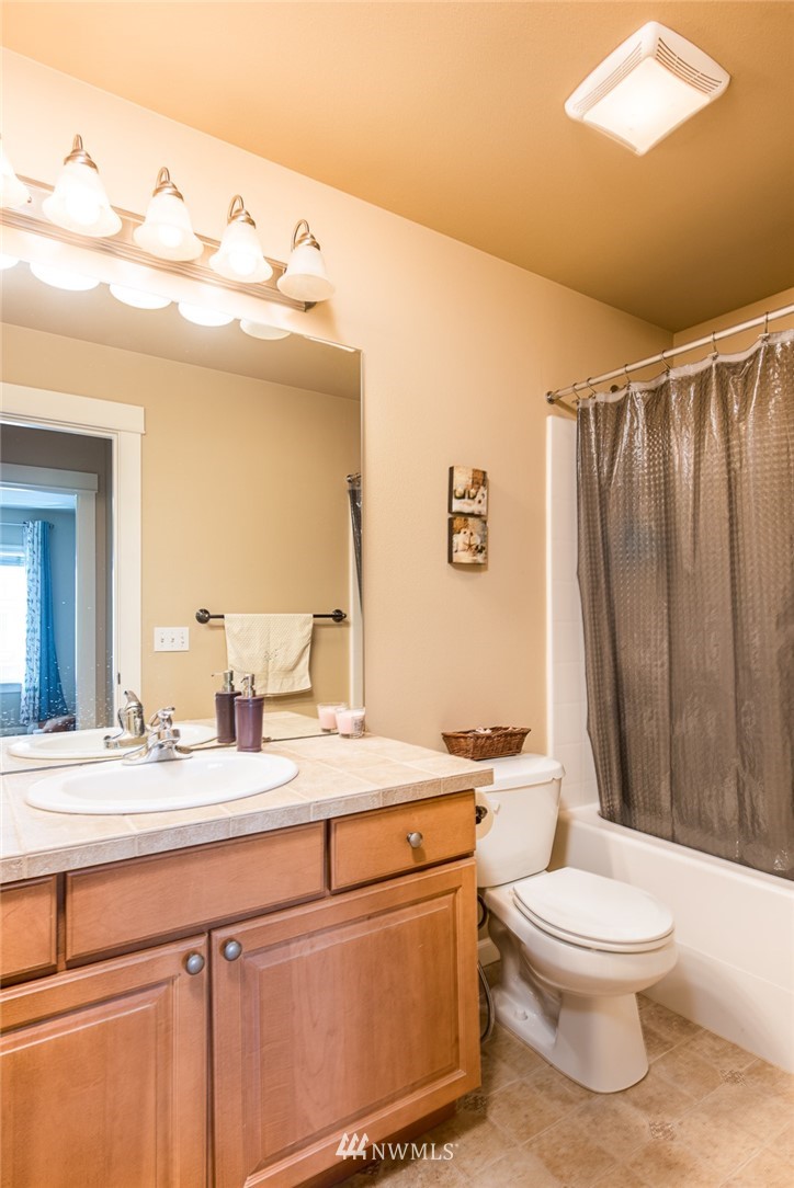 23504 9th Avenue Southeast, Unit 37 Bothell, WA 98021 - Photo 18 of 24