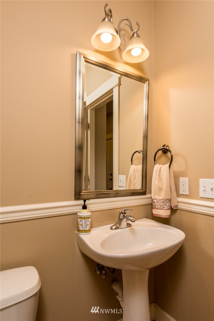 23504 9th Avenue Southeast, Unit 37 Bothell, WA 98021 - Photo 10 of 24