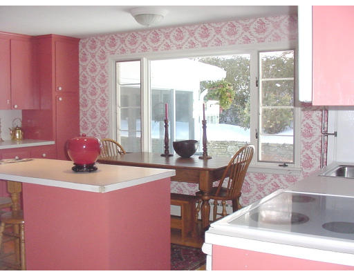 37 Ardmore Road Worcester, MA 01609 - Photo 7 of 10 Gallery Image 7