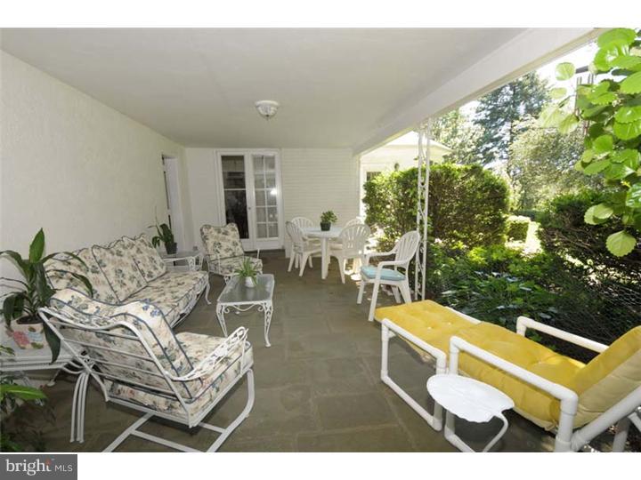 924 Oak Ridge Road Bryn Mawr, PA 19010 - Photo 20 of 21 Patio