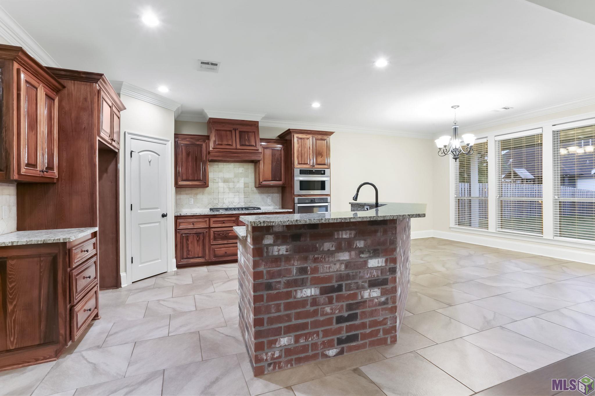 40271 Buchanan Court Prairieville, LA 70769 - Photo 5 of 13