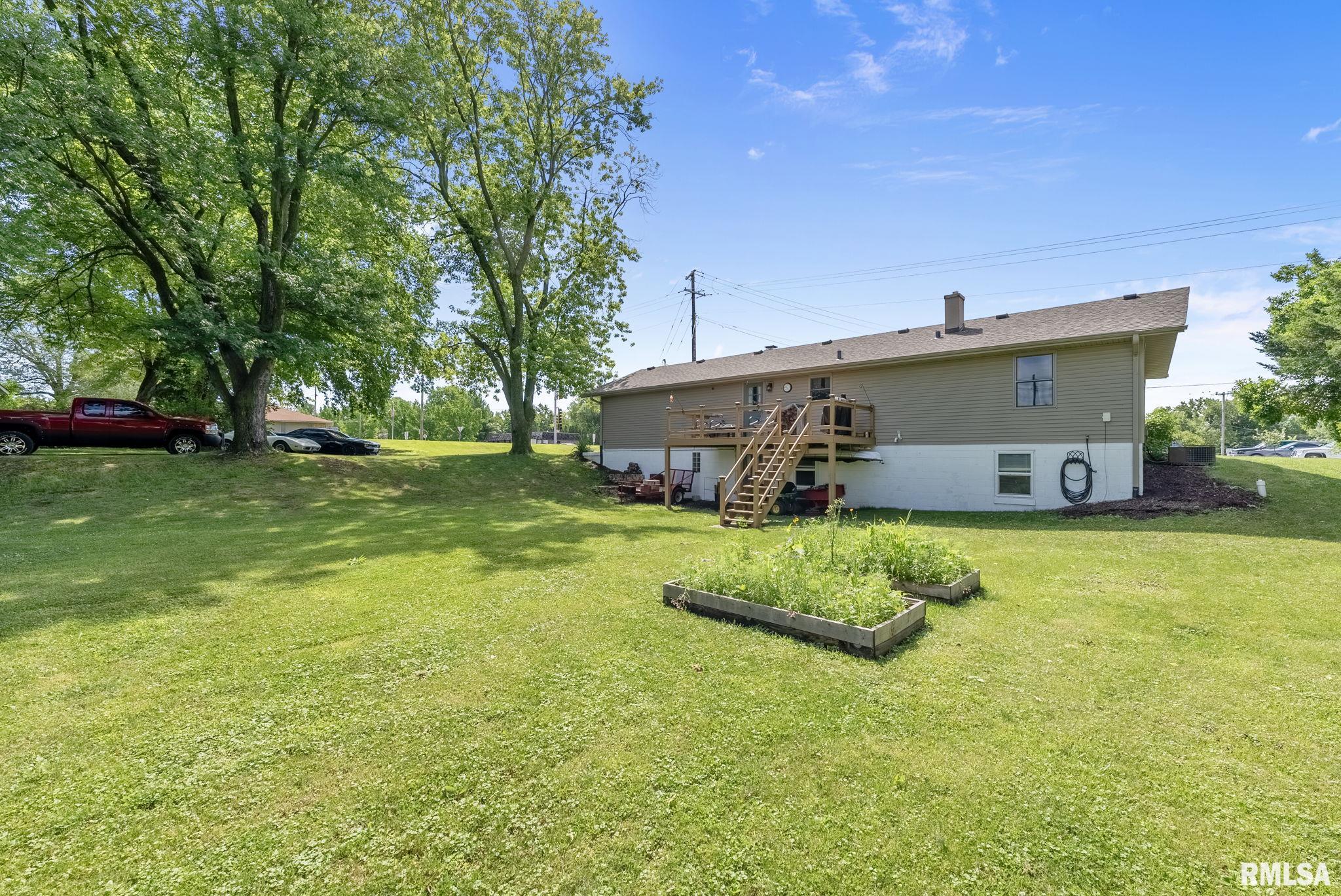 1738 Middle Road Bettendorf, IA 52722 - Photo 17 of 20 Gallery Image 17