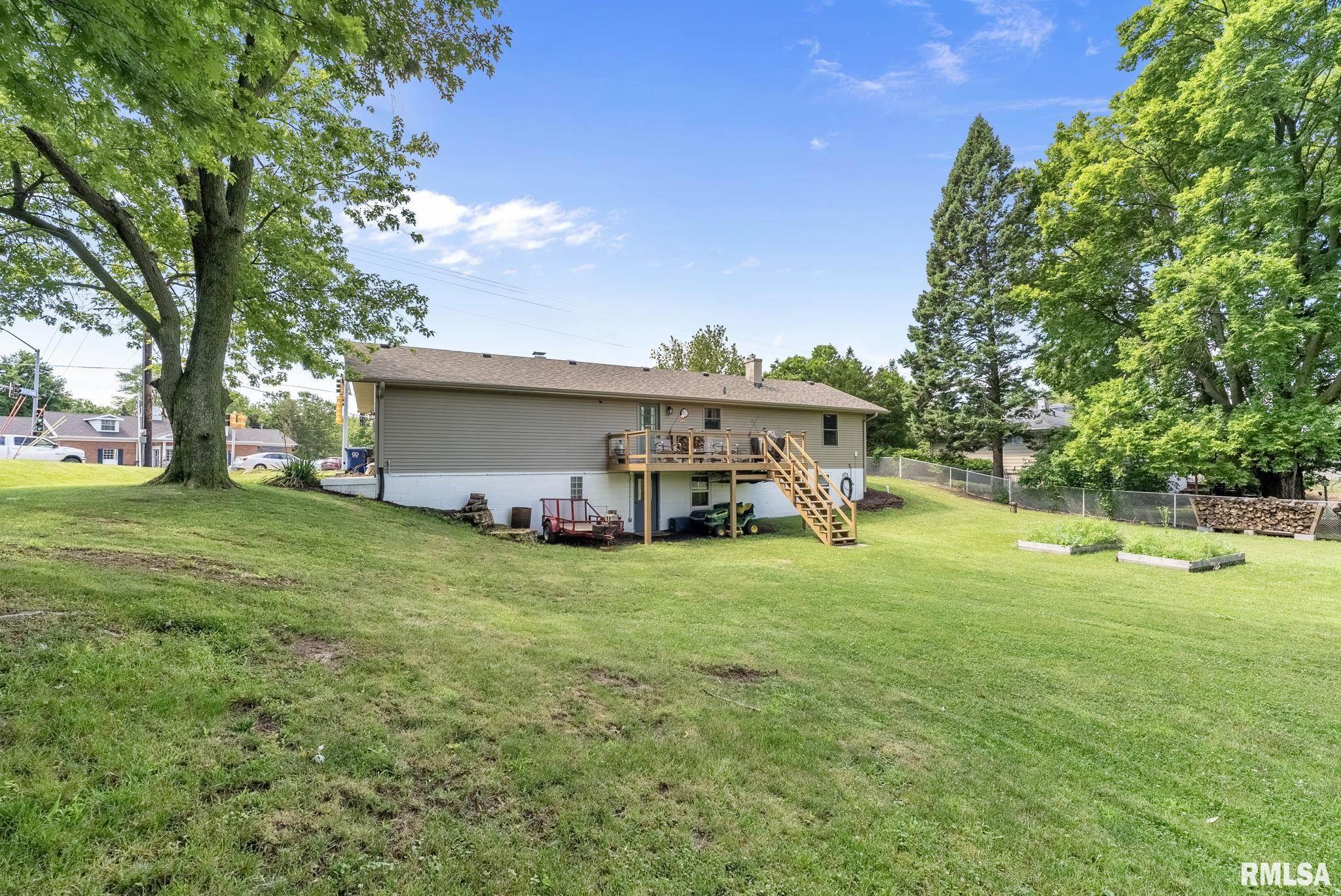1738 Middle Road Bettendorf, IA 52722 - Photo 18 of 20 Gallery Image 18