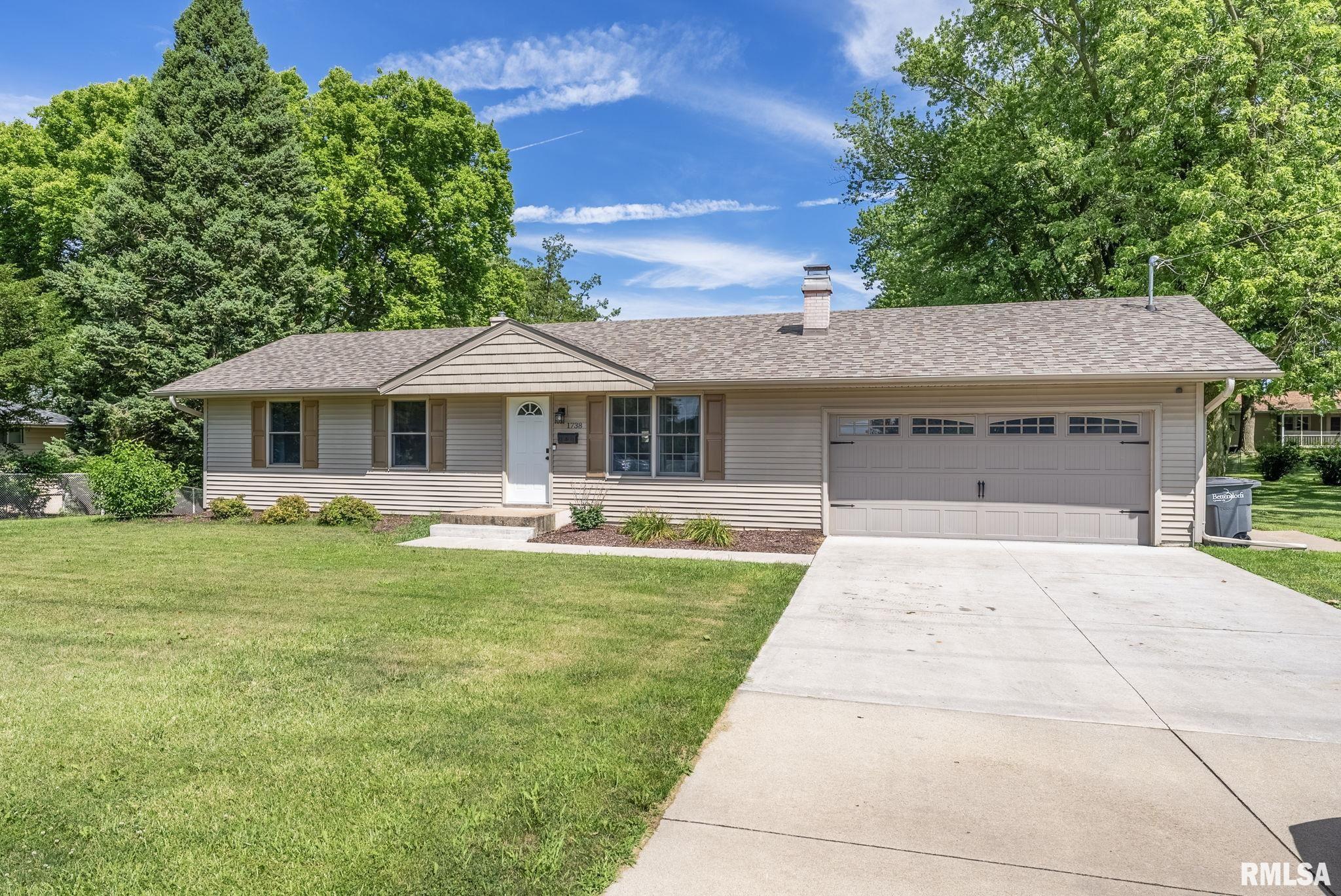 1738 Middle Road Bettendorf, IA 52722 - Photo 2 of 20 Gallery Image 2