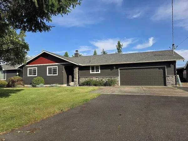 $899,474 | 81988 Hillview Drive, Creswell, OR 97426