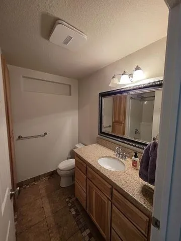 $899,474 | 81988 Hillview Drive, Creswell, OR 97426