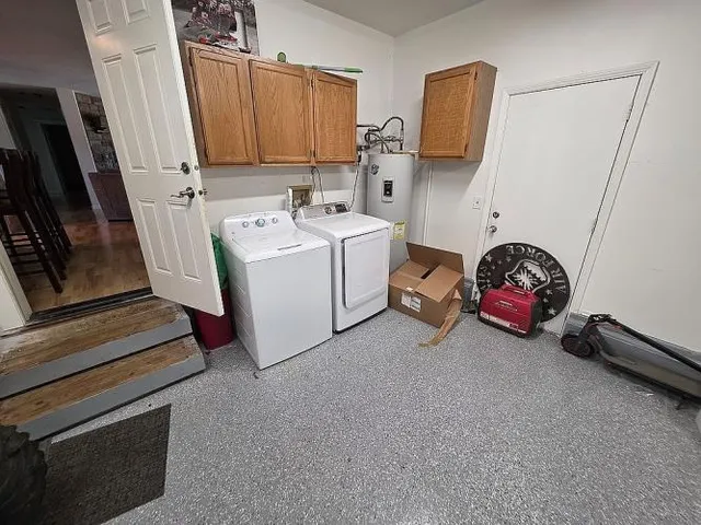 $899,474 | 81988 Hillview Drive, Creswell, OR 97426