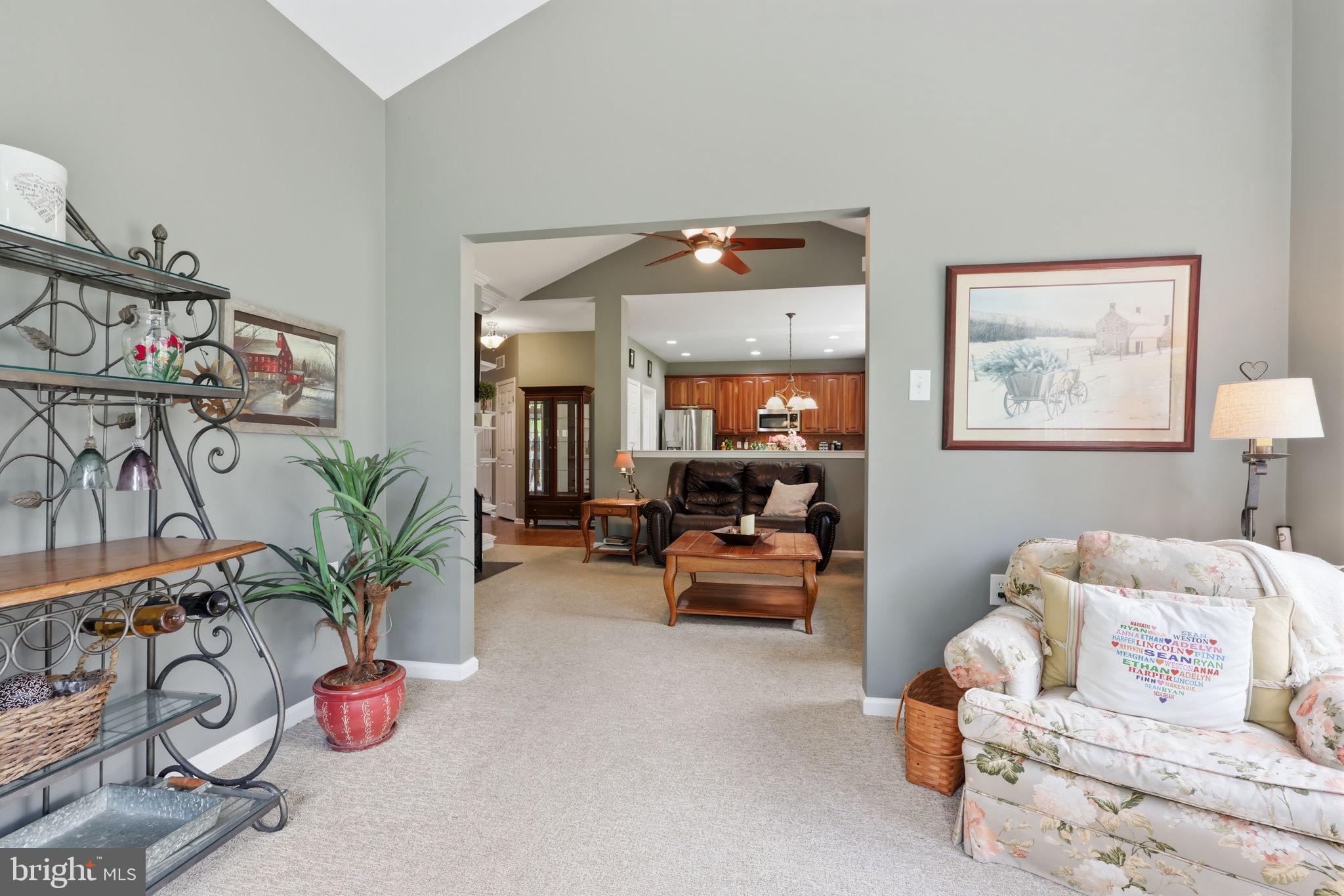 28 Bluebonnet Road Langhorne, PA 19047 - Photo 19 of 47 Sun/Florida Room