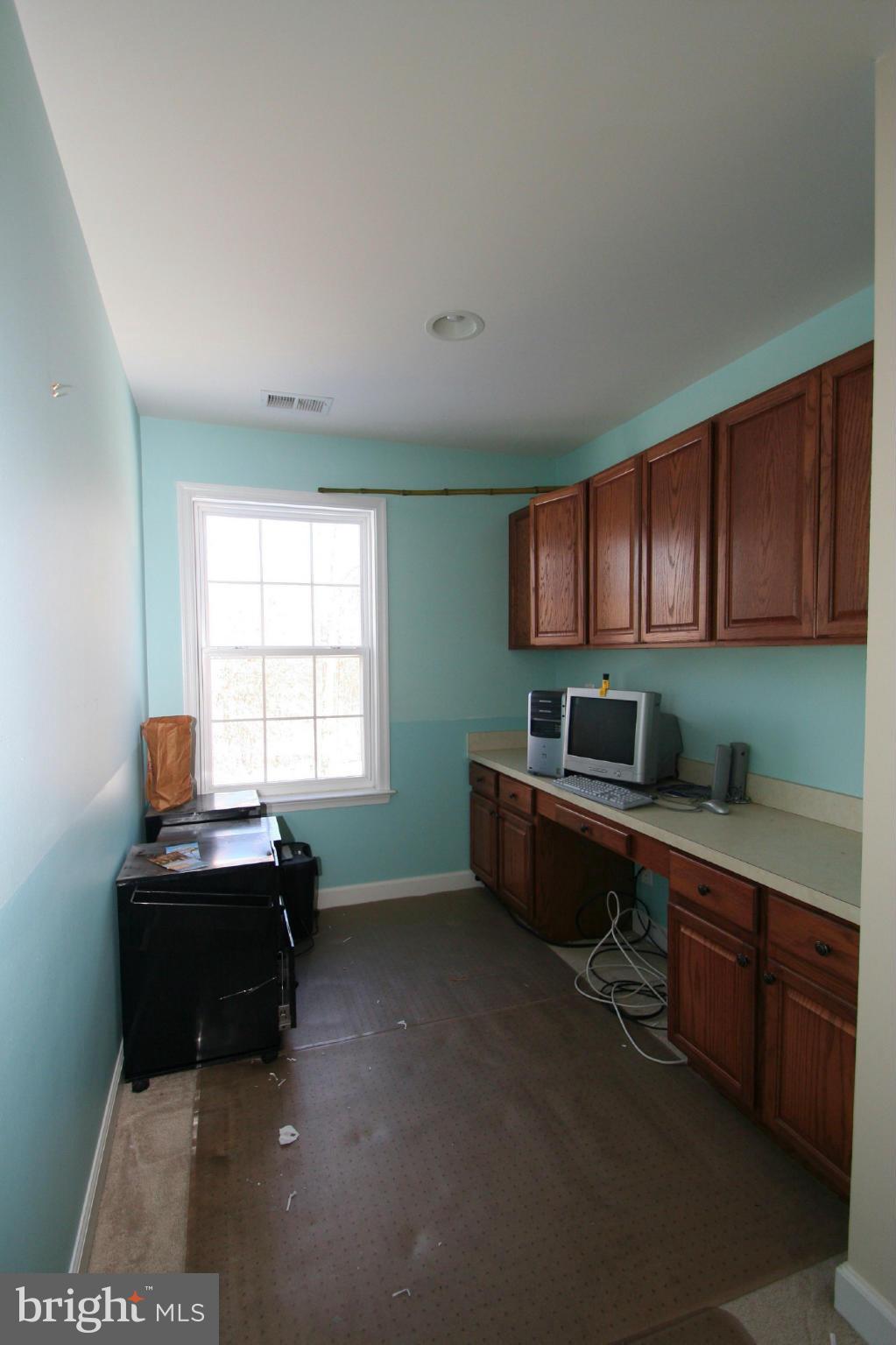 6382 St Pauls Road King George, VA 22485 - Photo 22 of 26 Office Area
