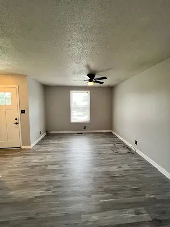 $1,700 | 802 Knox Lane, Clarksville, TN 37042