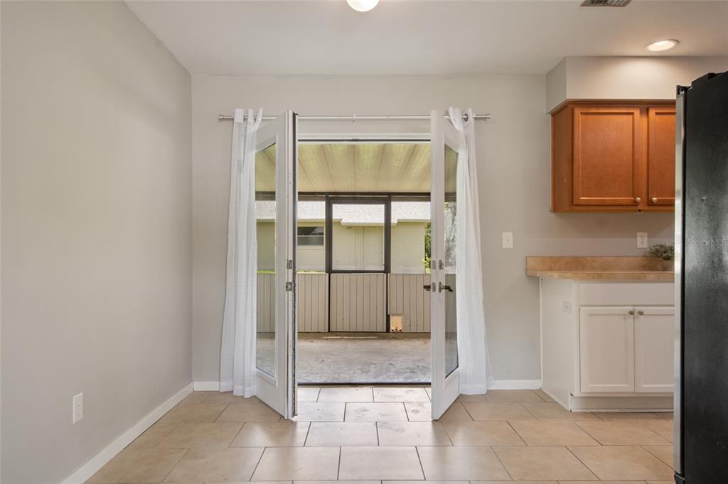111 Amigos Road DeBary, FL 32713 - Photo 9 of 29