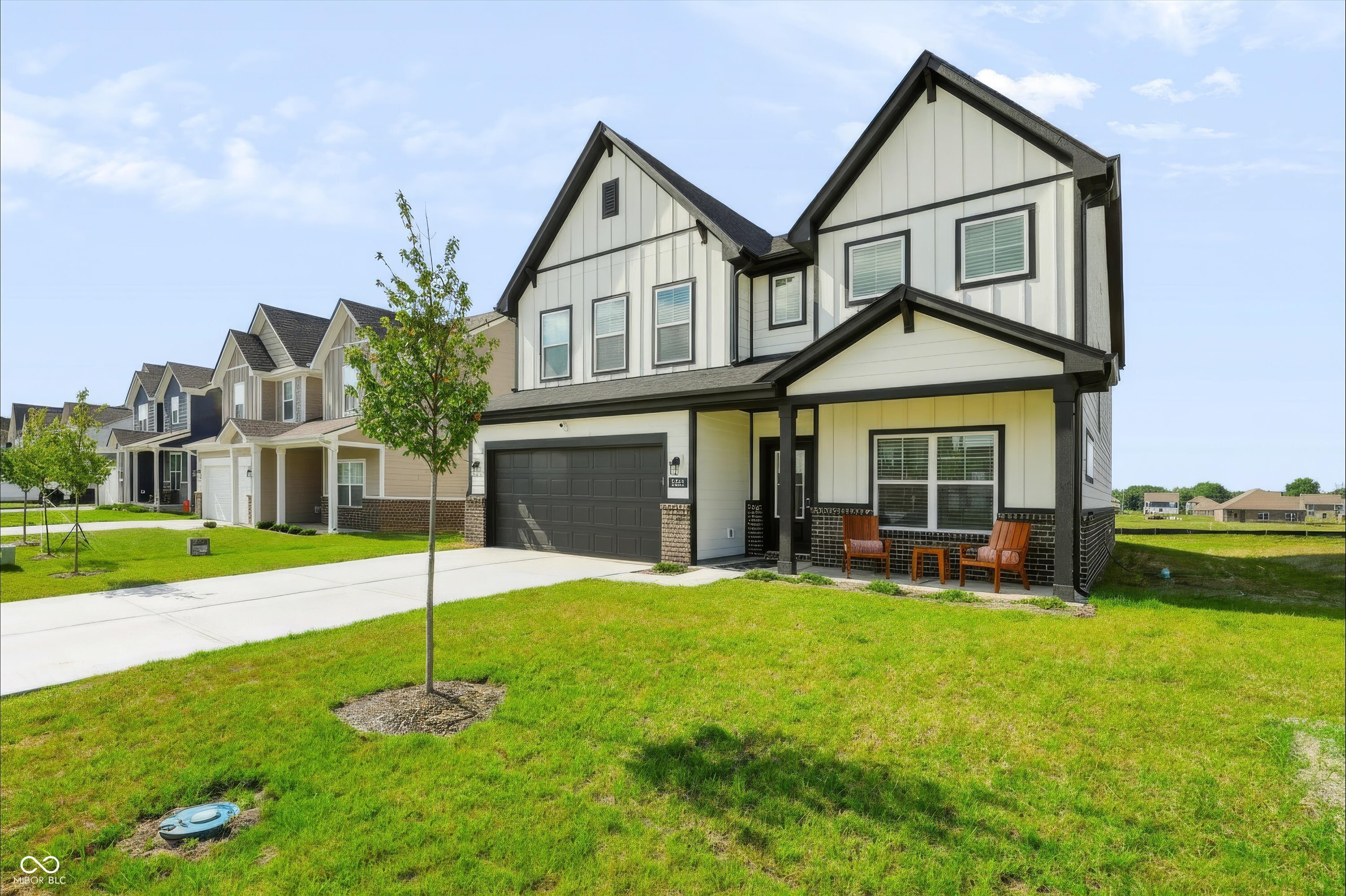 1392 Little Rodeo Place Greenwood, IN 46143 - Photo 2 of 44 Gallery Image 2