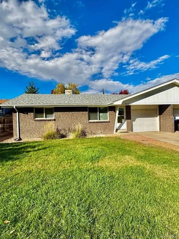 $2,350 | 8479 West 52nd Place, Arvada, CO 80002