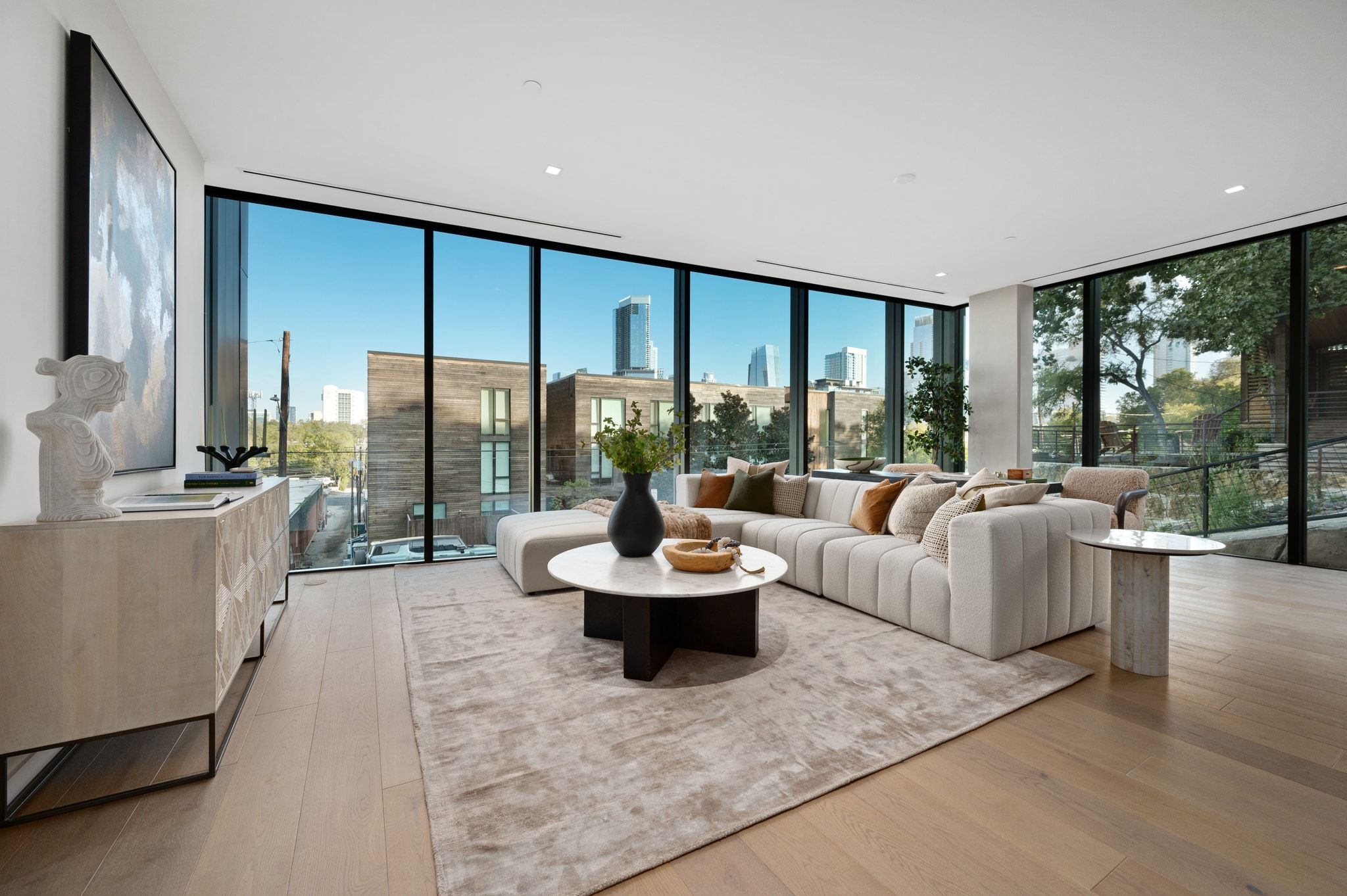 1006 Baylor Street, Unit 201 Austin, TX 78703 - Photo 17 of 40