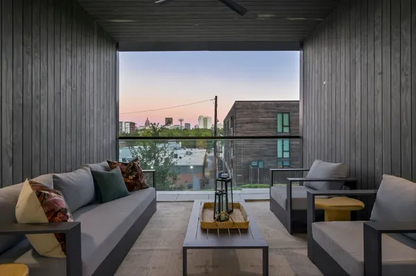 $3,695,000 | 1006 Baylor Street, Unit 201, Austin, TX 78703