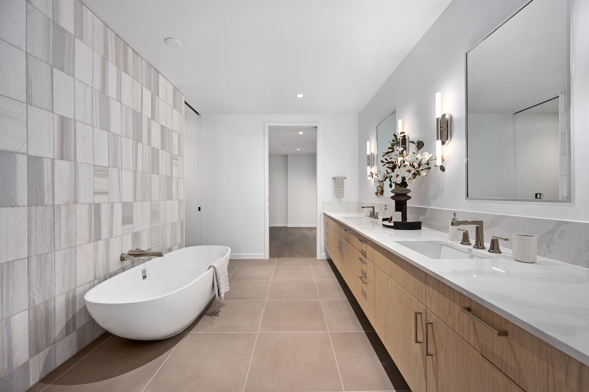 1006 Baylor Street, Unit 201 Austin, TX 78703 - Photo 27 of 40