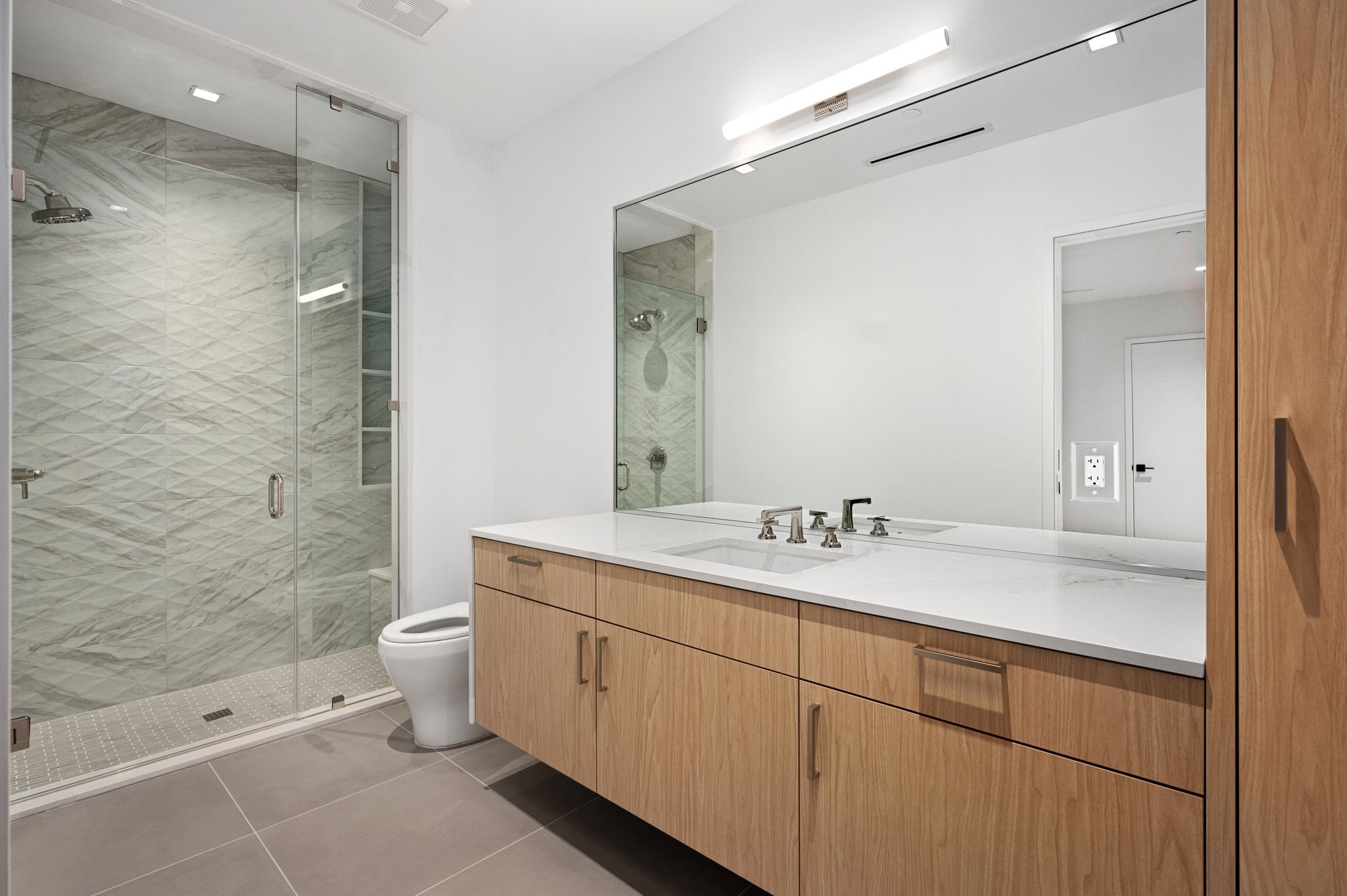 1006 Baylor Street, Unit 201 Austin, TX 78703 - Photo 32 of 40