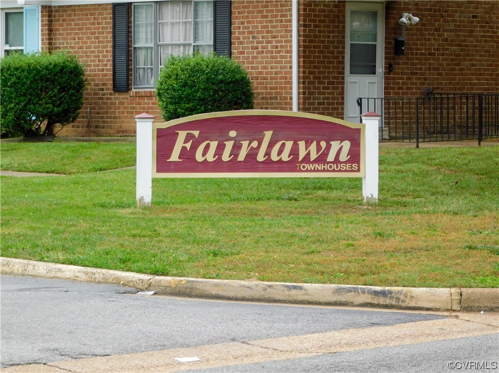 404 Roxana Road Henrico, VA 23075 - Photo 2 of 27 Gallery Image 2