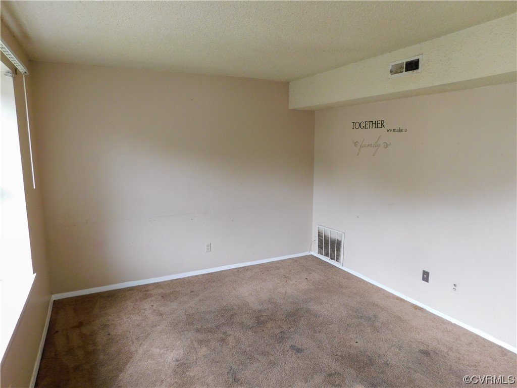 404 Roxana Road Henrico, VA 23075 - Photo 3 of 27 Gallery Image 3
