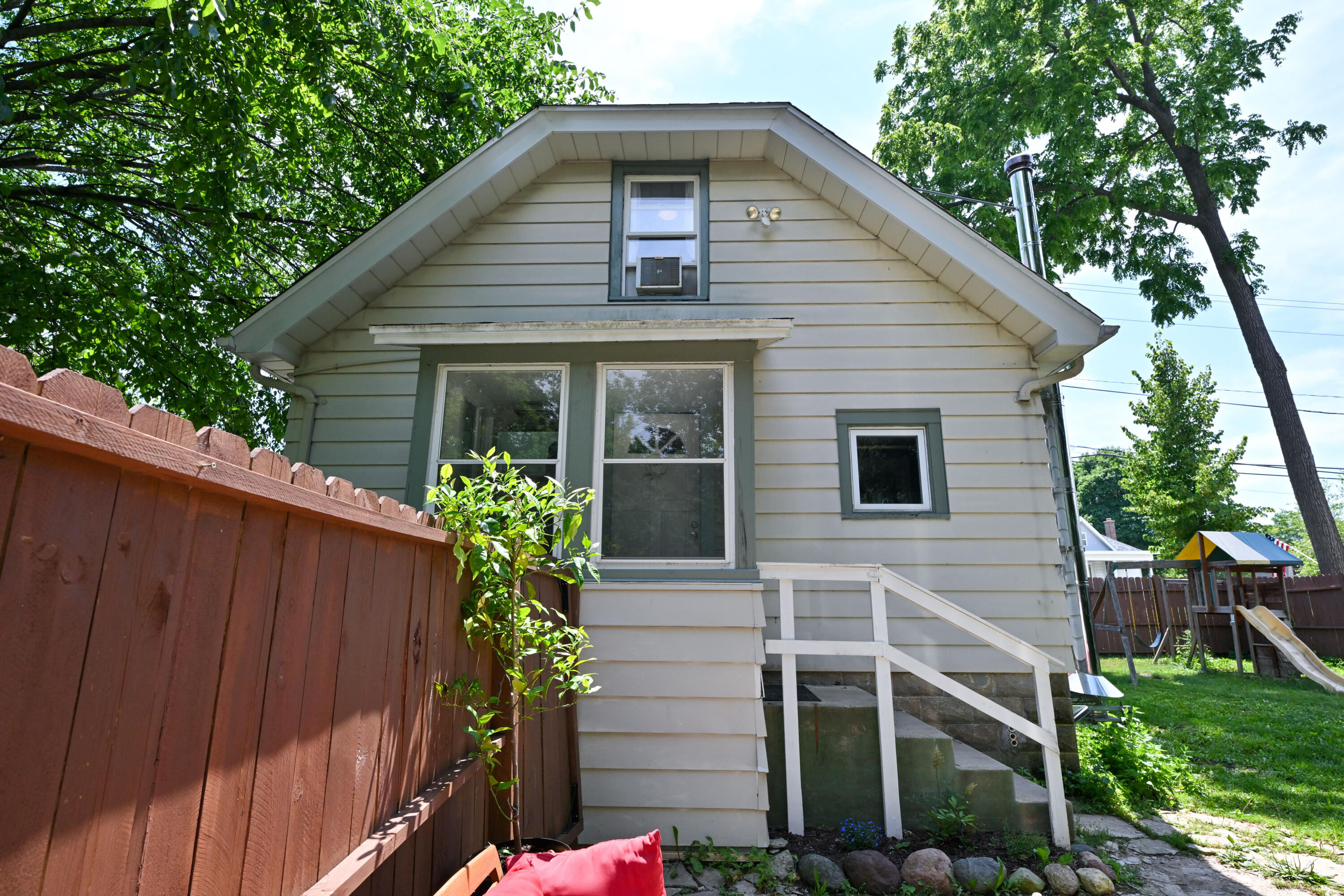 20516 Good Hope Road Lannon, WI 53046 - Photo 41 of 44 Photo (41)