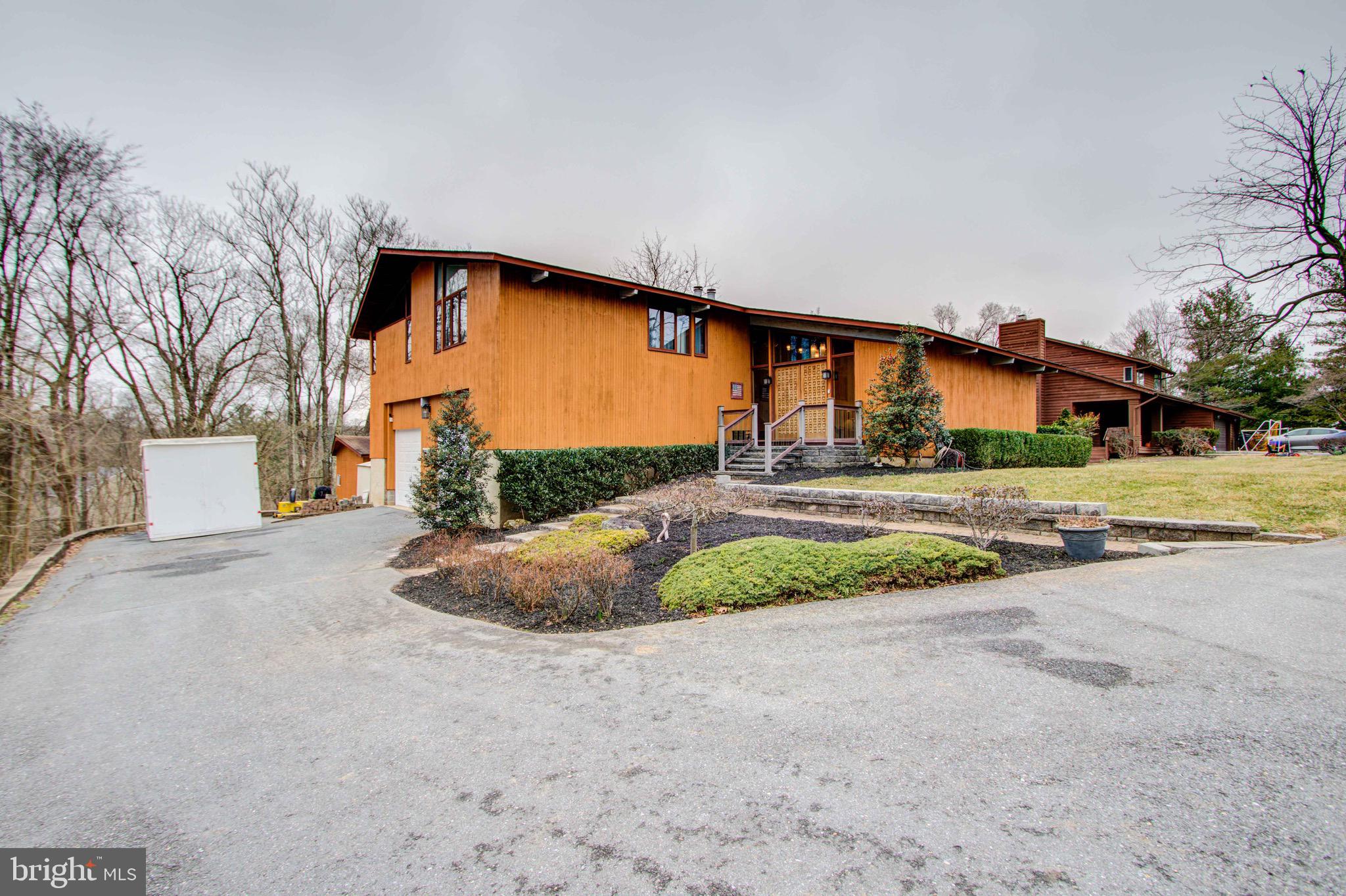 Exterior photo