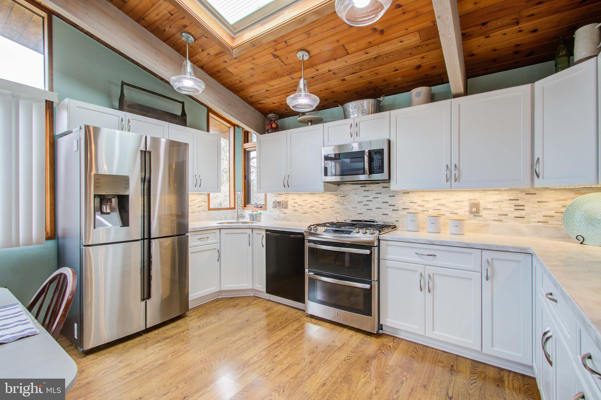 10610 Sweepstakes Road Damascus, MD 20872 - Photo 19 of 49 Gallery Image 19