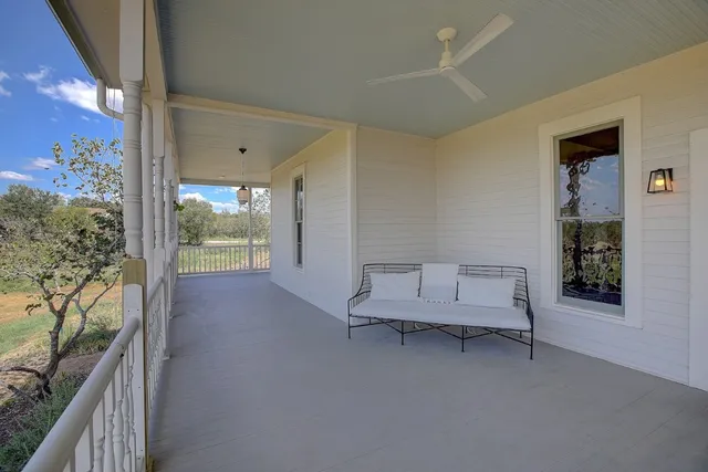 $1,099,000 | 11228 Parsons Road, Manor, TX 78653