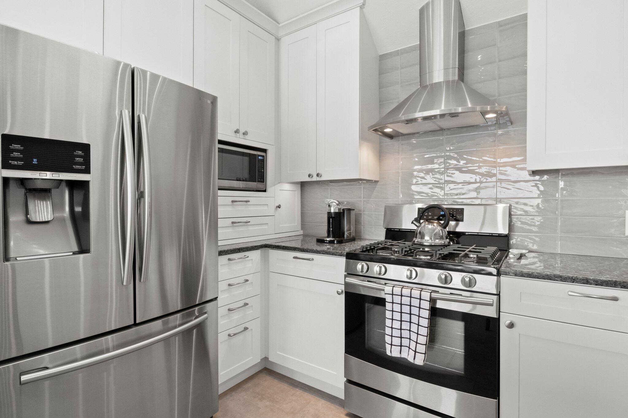 46 Captain Young Way Brewster, MA 02631 - Photo 23 of 44 Stainless Appliances/Gas Stove