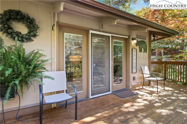 $198,900 | 103 Hornbeam Road, Unit 1A, Beech Mountain, NC 28604