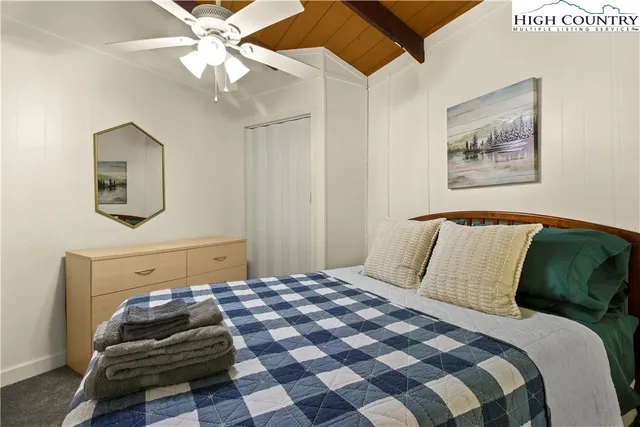 $198,900 | 103 Hornbeam Road, Unit 1A, Beech Mountain, NC 28604