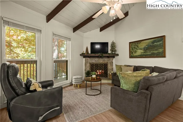 $198,900 | 103 Hornbeam Road, Unit 1A, Beech Mountain, NC 28604