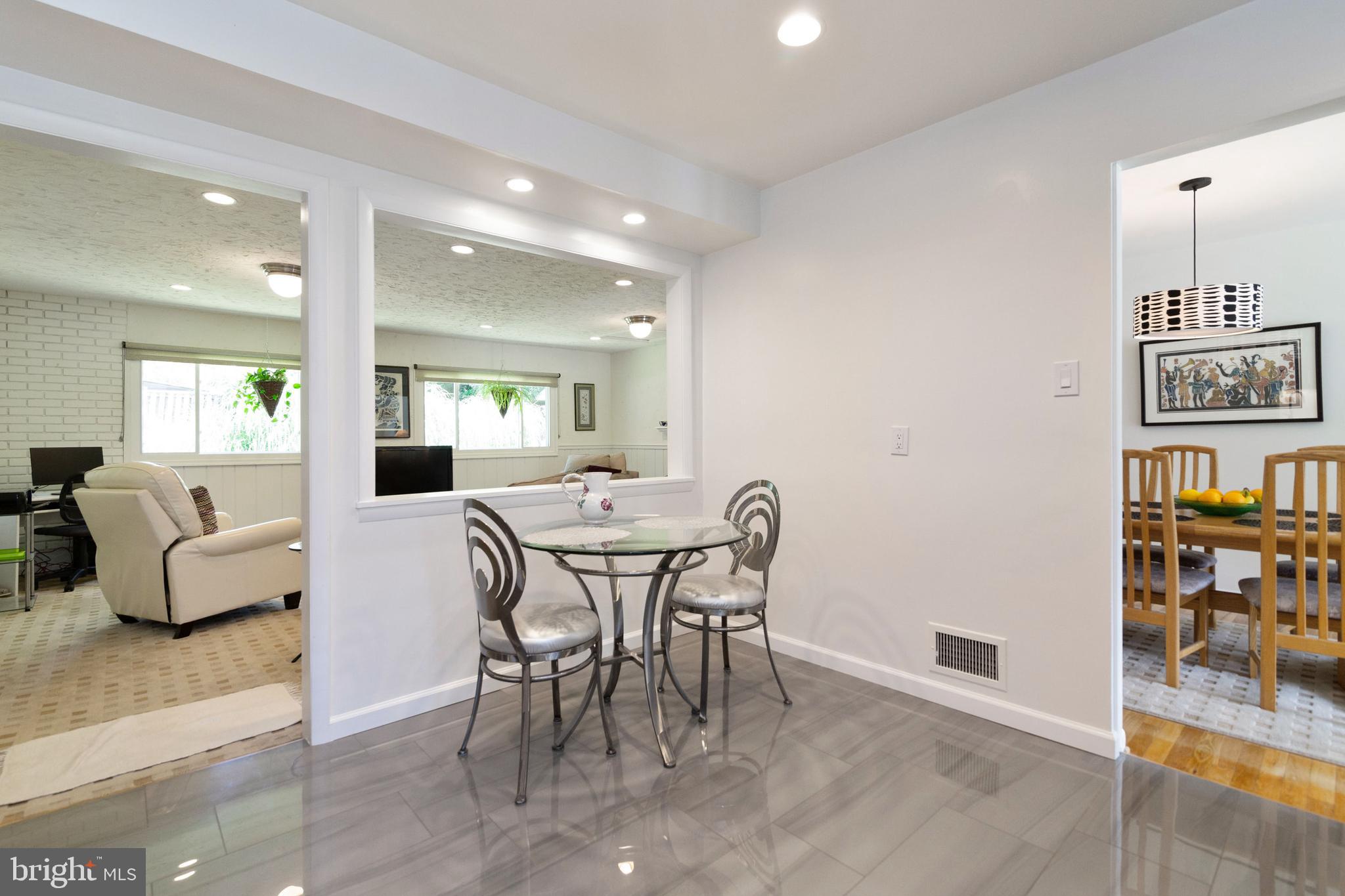 10107 Kohler Road Silver Spring, MD 20902 - Photo 10 of 34 Table-spaced kitchen off of FR & DR