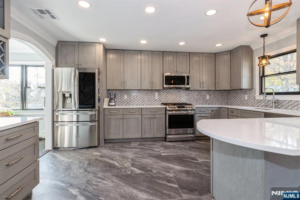 17 Rockaway Valley Road Boonton, NJ 07005 - Photo 23 of 50