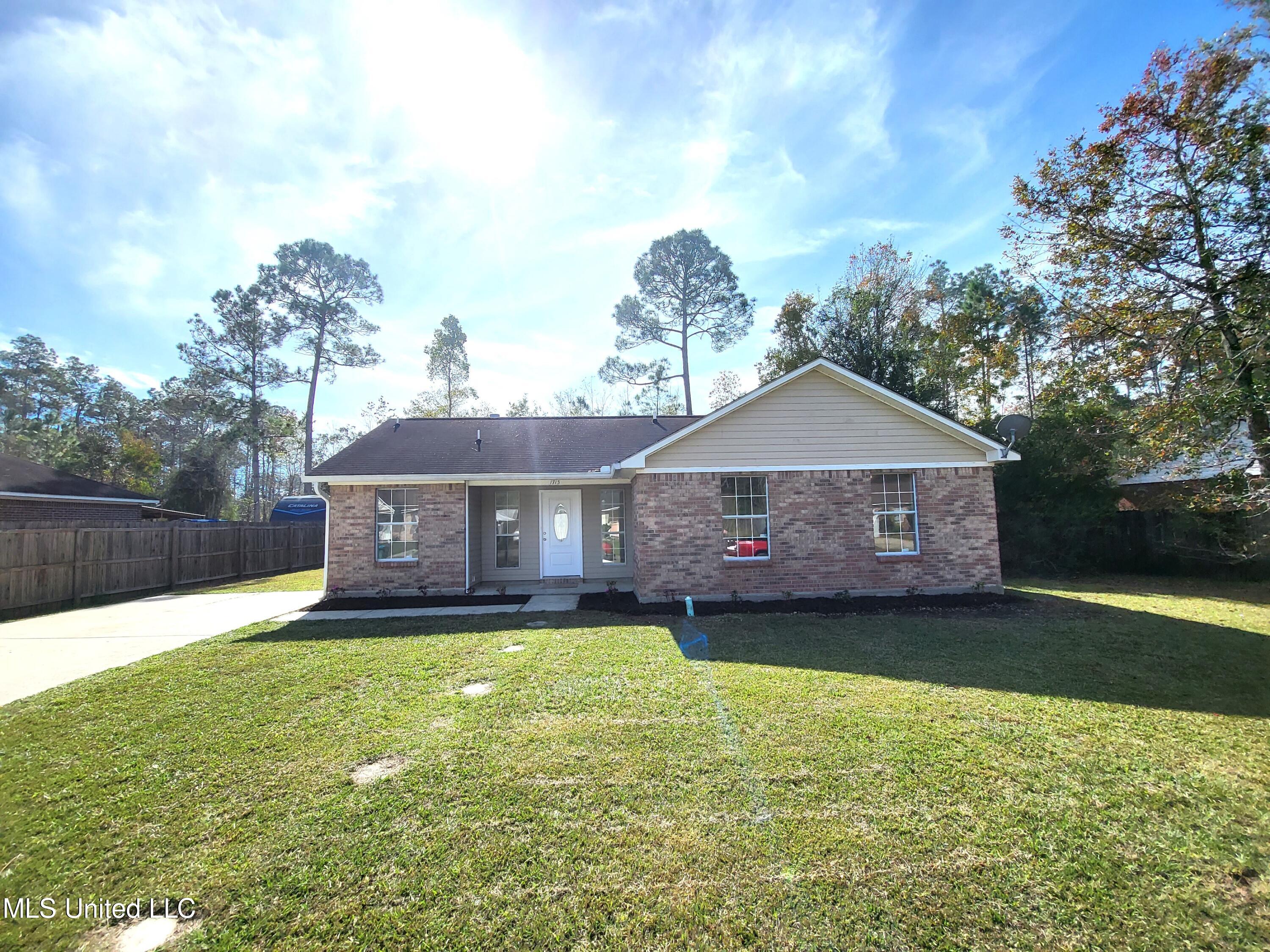1713 Springridge Road Gautier, MS 39553 - Photo 11 of 31 20221110_105733