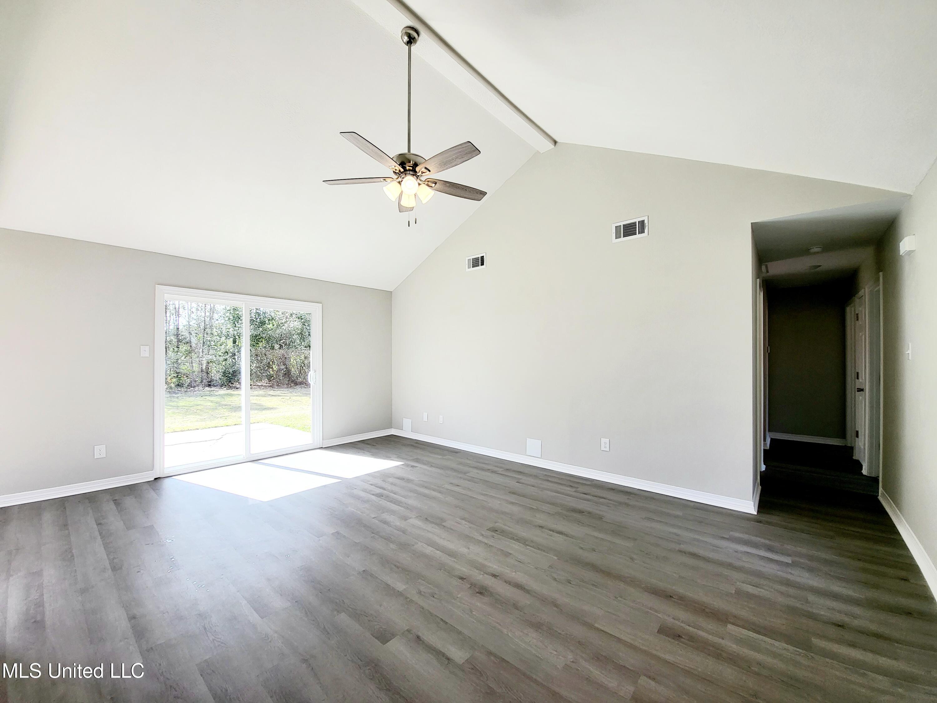 1713 Springridge Road Gautier, MS 39553 - Photo 9 of 31 20221110_105357