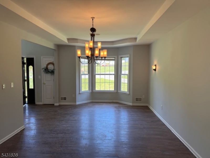 15 Berry Court Flanders, NJ 07836 - Photo 11 of 14
