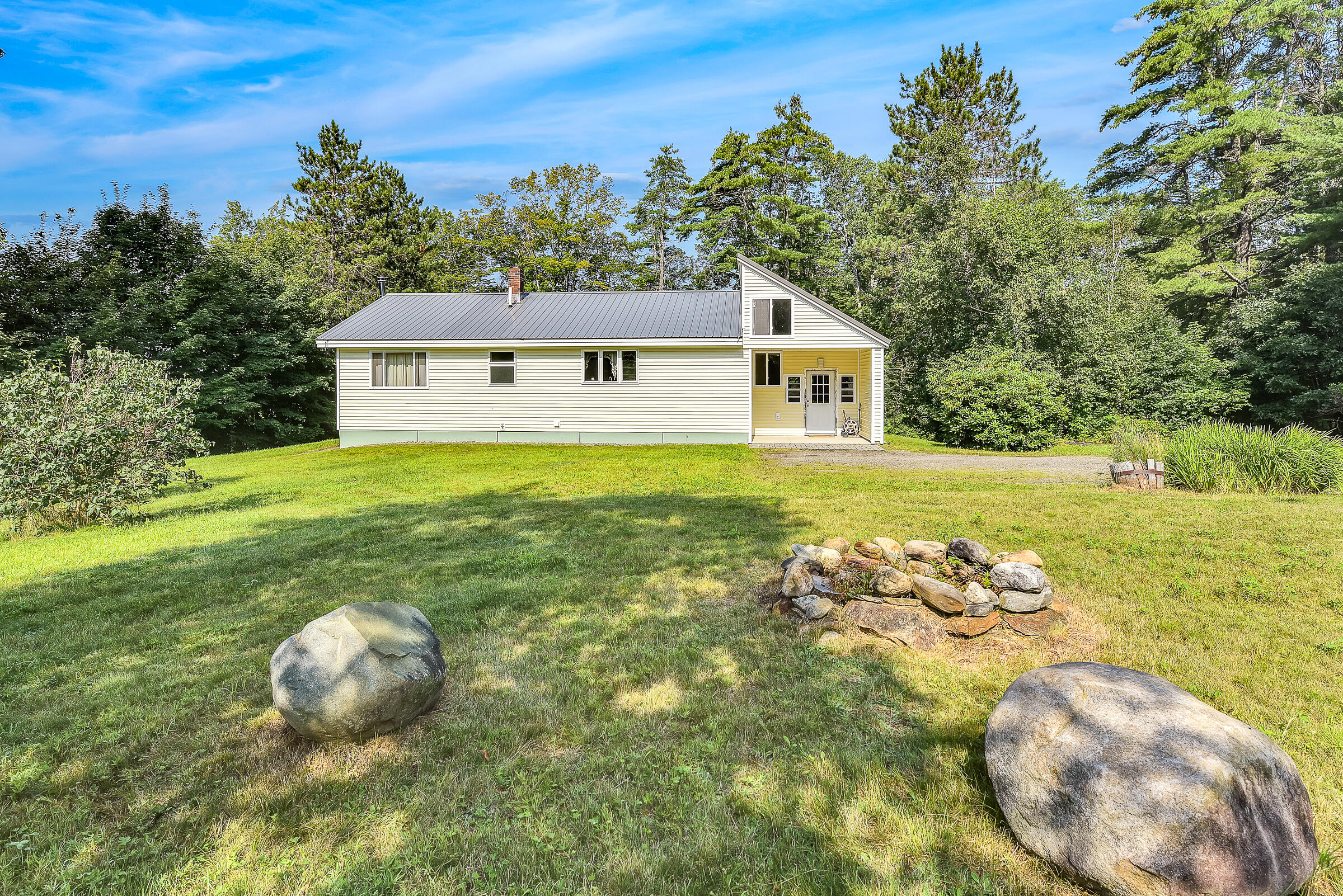 737 Nash Road Pittston, ME 04345 - Photo 4 of 24 109239gr-108