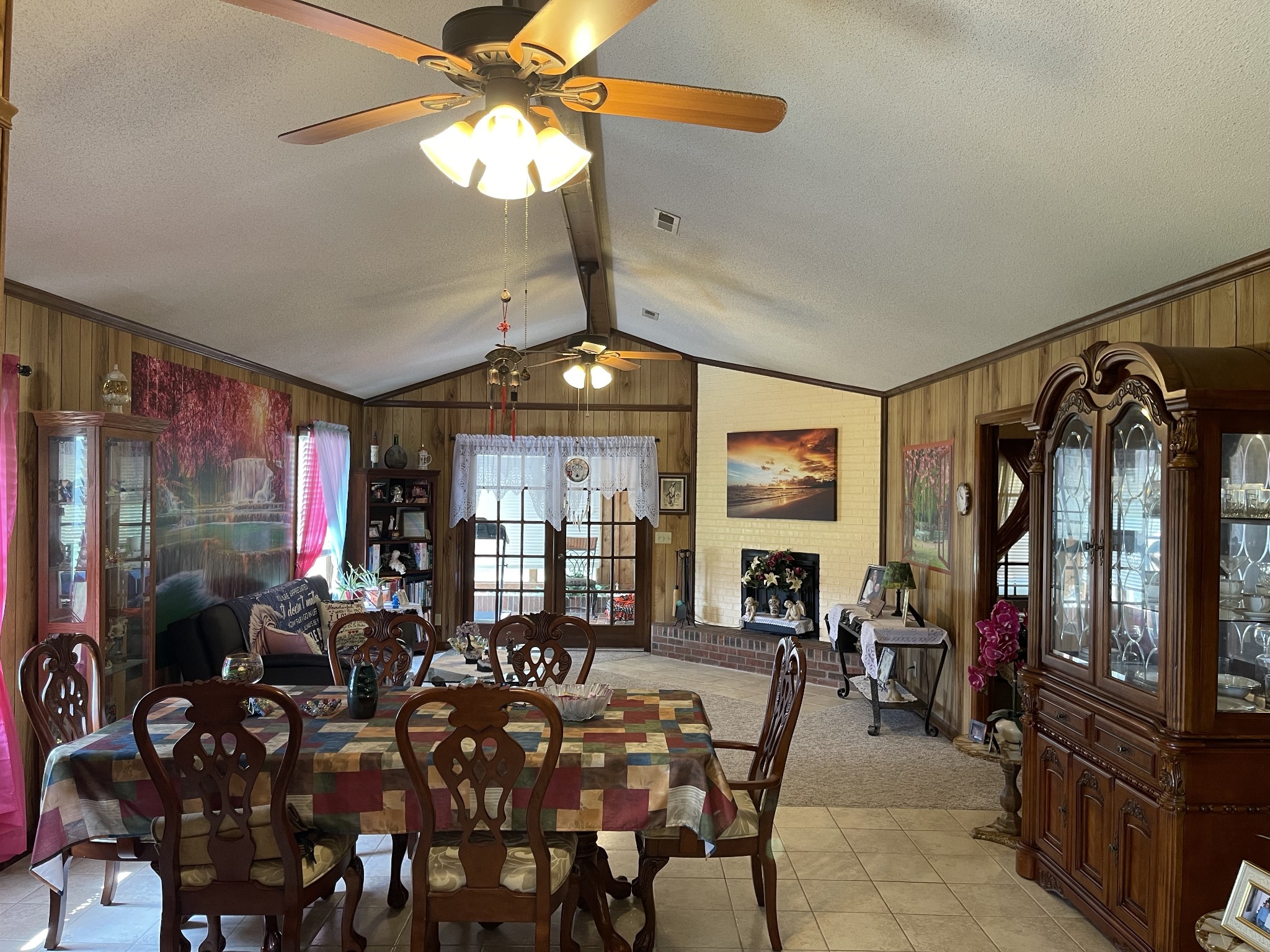 425 Corders Crossroads Road Fayetteville, TN 37334 - Photo 8 of 25 a view of a dining room with furniture window and outside view