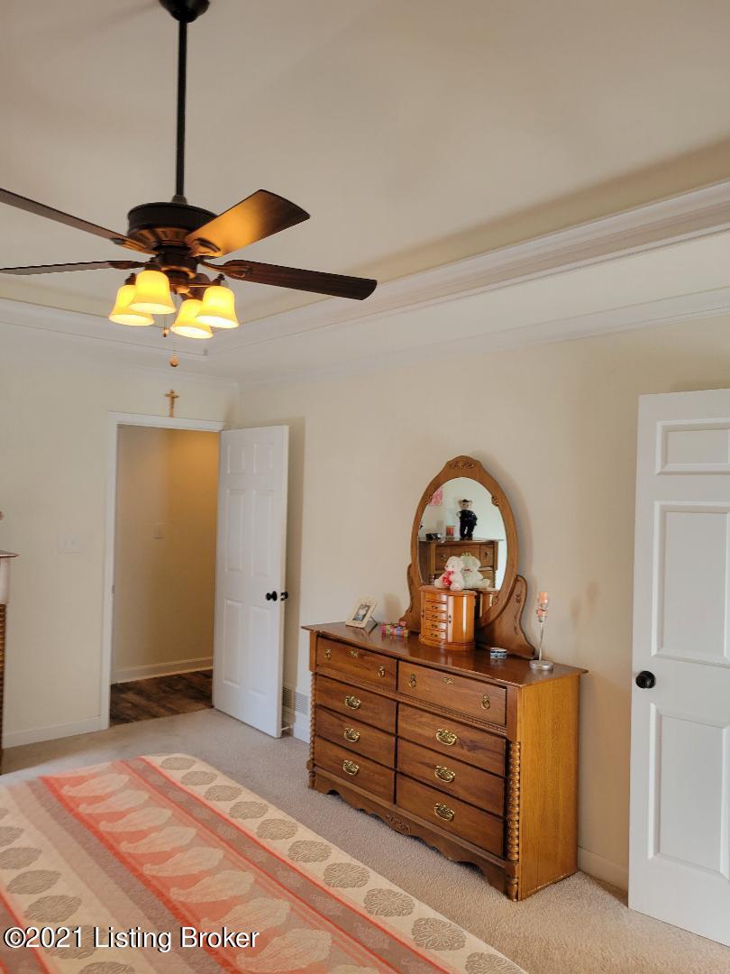 9502 Gutenberg Road Louisville, KY 40299 - Photo 34 of 48 gut34