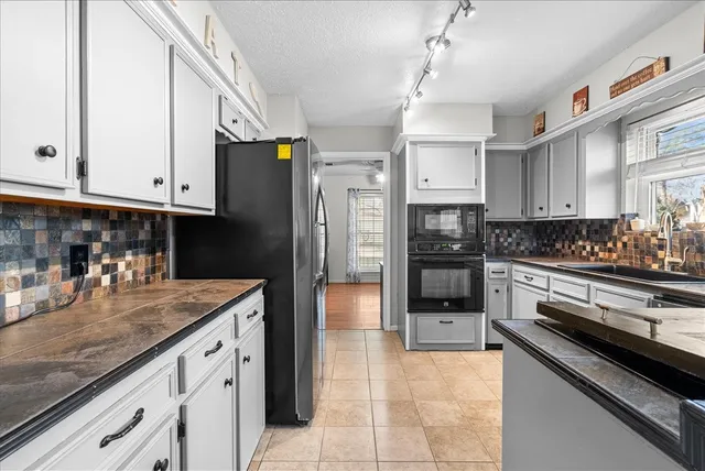 $265,000 | 18010 Cypress Spring Drive, Spring, TX 77388