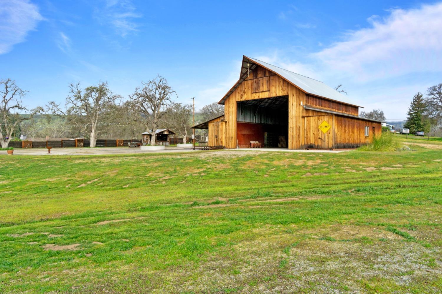 22140 Frontier Road Clovis, CA 93619 - Photo 25 of 44 Gallery Image 25