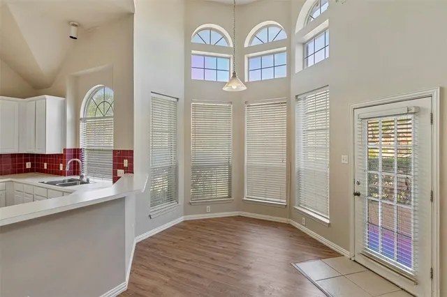 a view of a living room