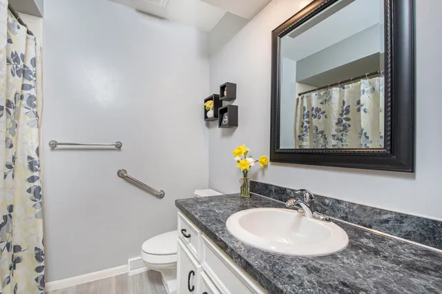 $329,900 | 6348 Greenway Drive Southeast, Grand Rapids, MI 49546