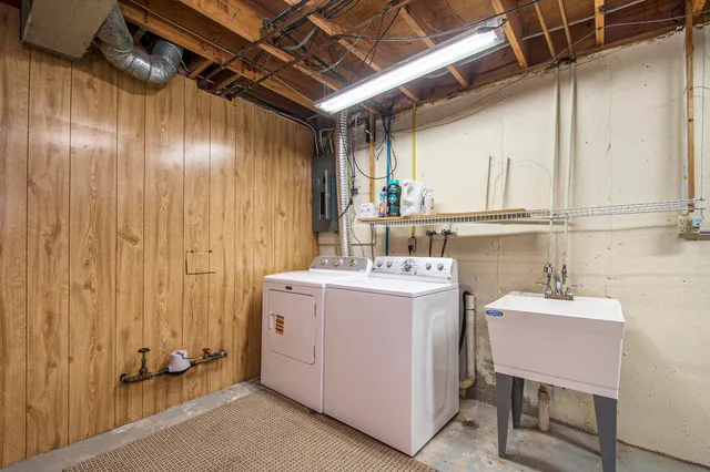 $329,900 | 6348 Greenway Drive Southeast, Grand Rapids, MI 49546