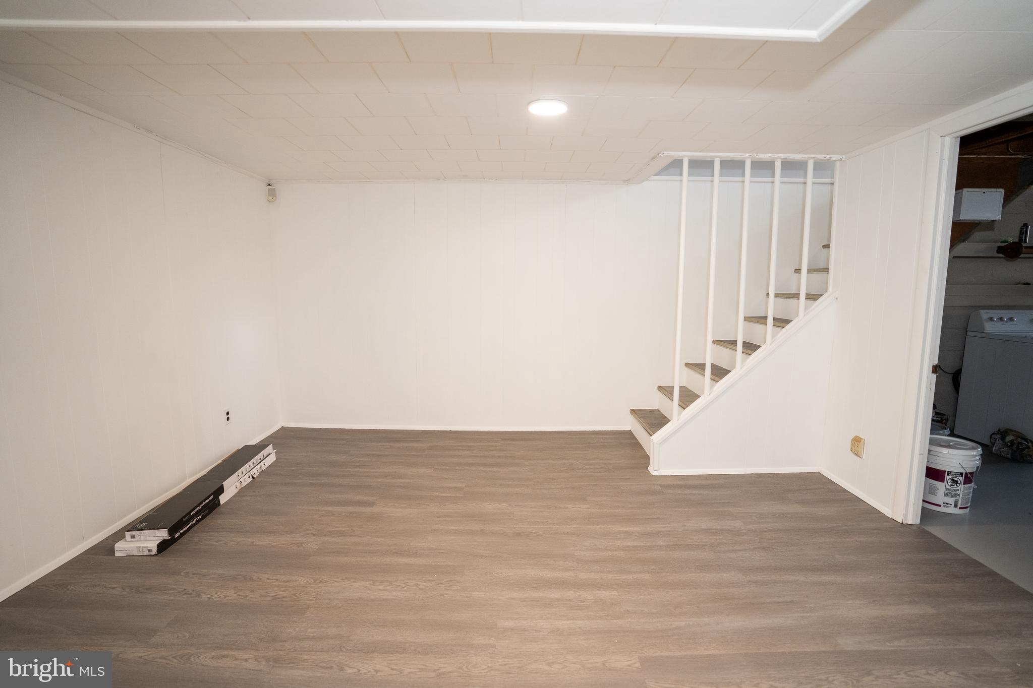 2130 Vailthorn Road Baltimore, MD 21220 - Photo 31 of 41 Good ceiling height
