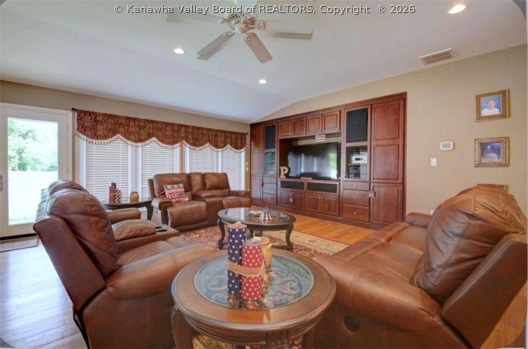 862 Alta Road Charleston, WV 25314 - Photo 11 of 28 Gallery Image 11