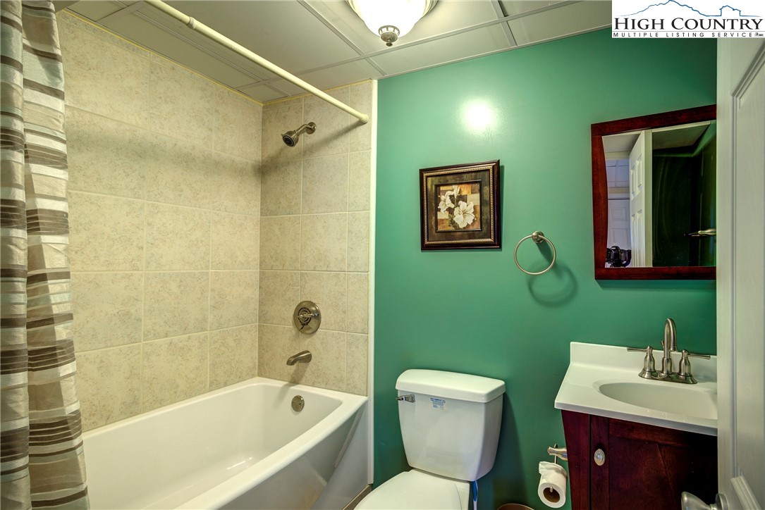 2867 Russ Cornett Road Boone, NC 28607 - Photo 15 of 23 Gallery Image 15