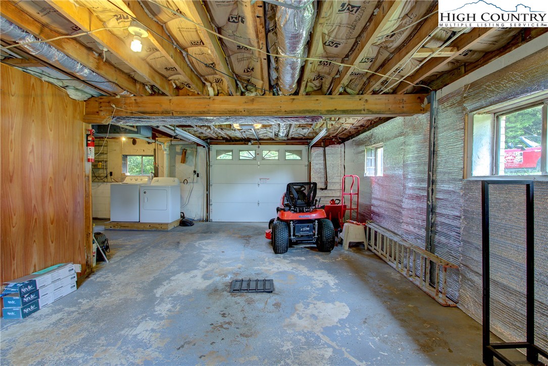 2867 Russ Cornett Road Boone, NC 28607 - Photo 16 of 23 Gallery Image 16