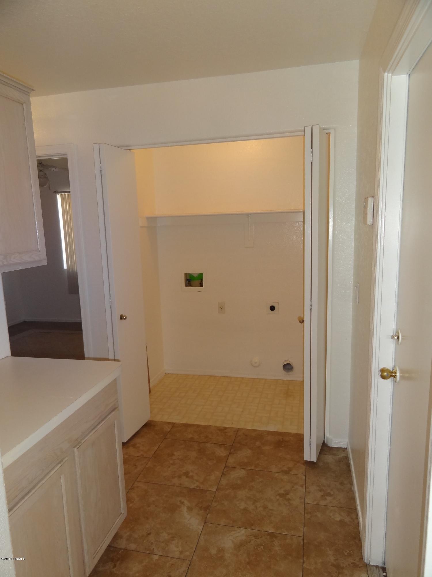 8715 West Coronado Road Phoenix, AZ 85037 - Photo 14 of 29 DSC04845