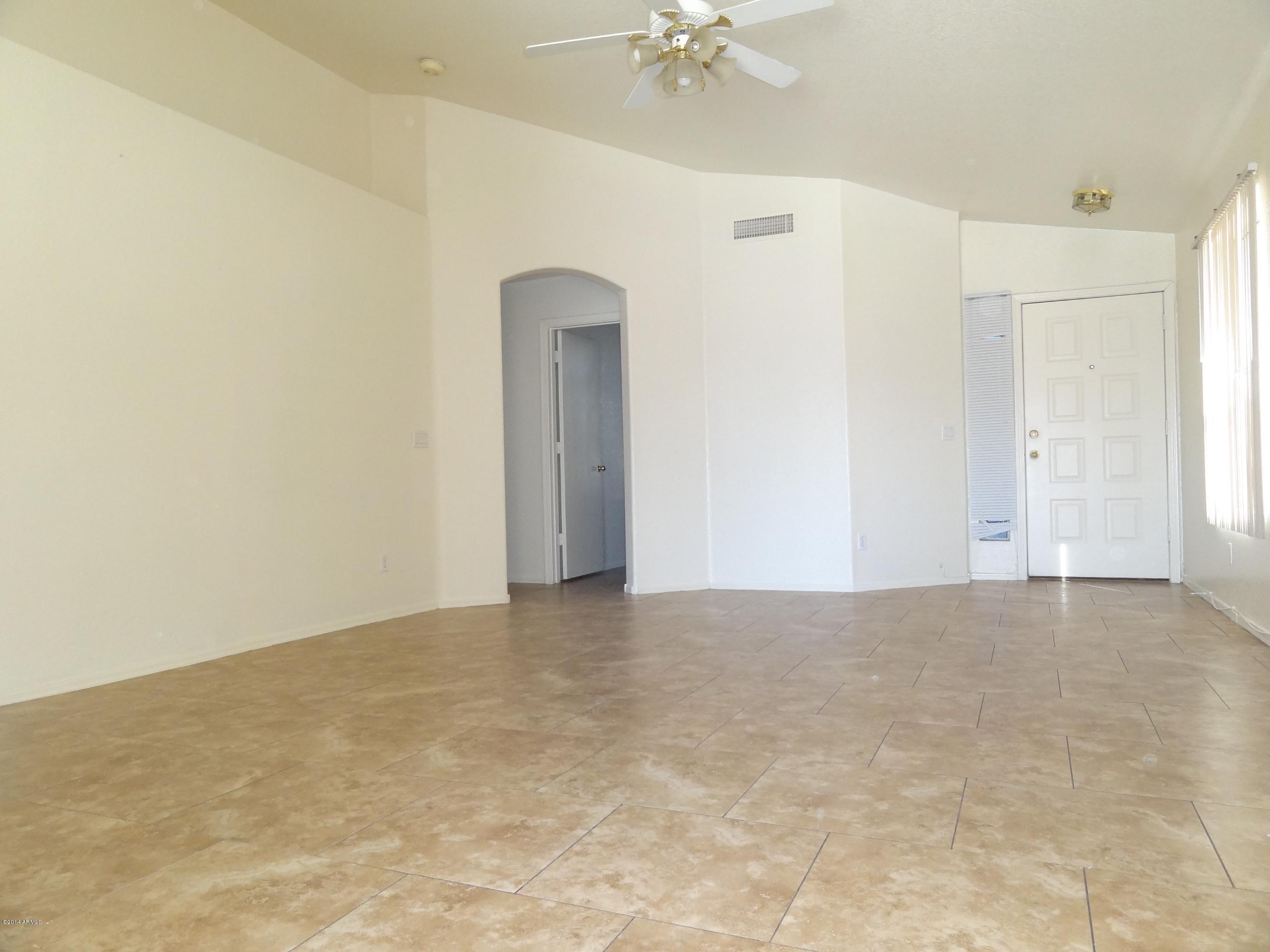 8715 West Coronado Road Phoenix, AZ 85037 - Photo 7 of 29 DSC04835